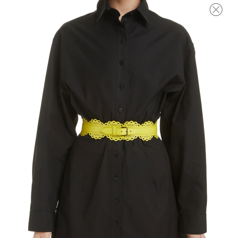 Vienne Corset Leather Belt, size 80, fits like a S/M, color is Jaune Citron